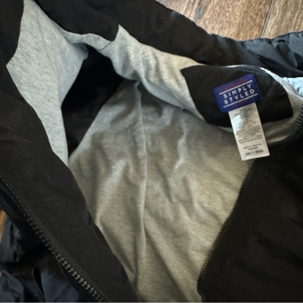 Simply Styled nylon jacket - Picture 7 of 8